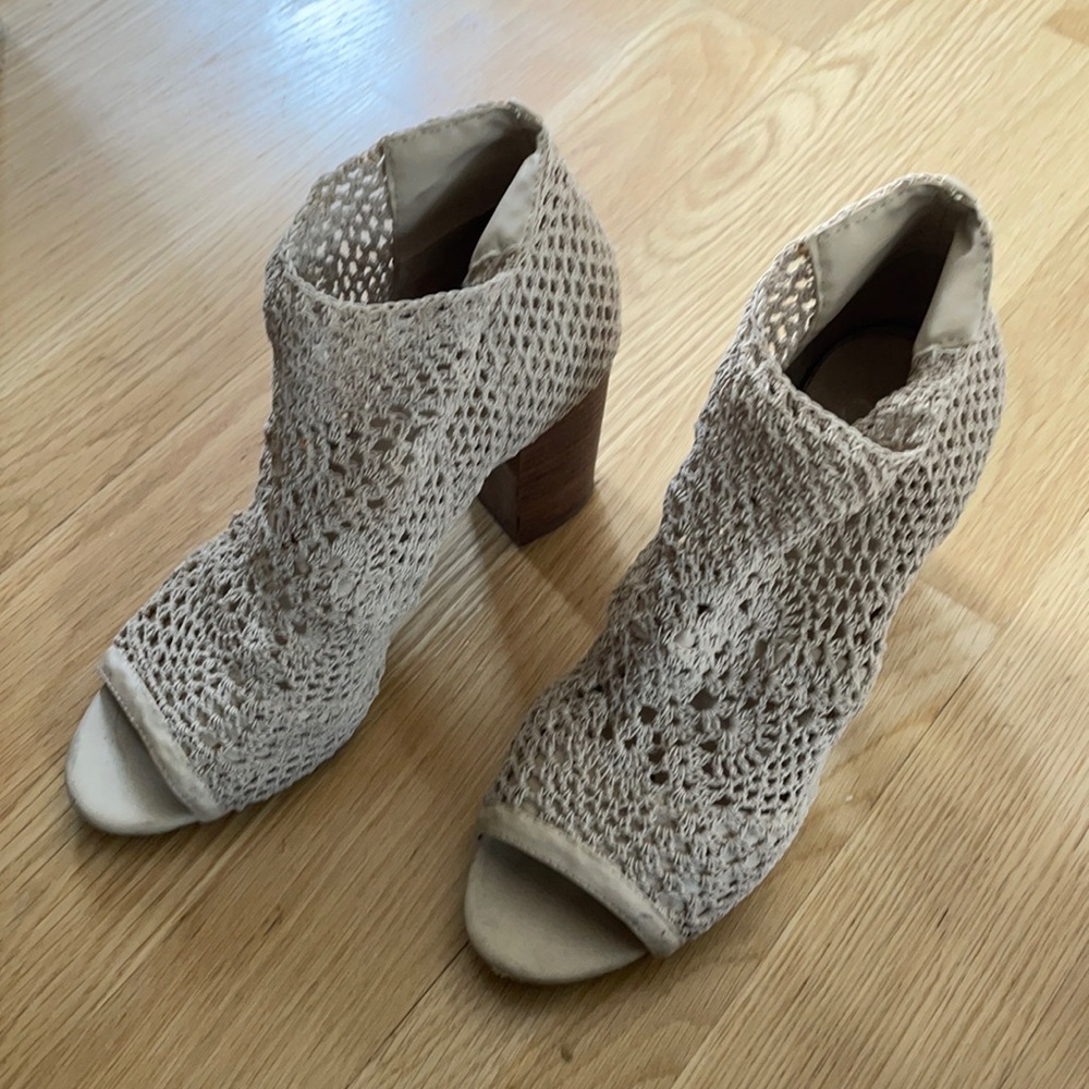 Jessica Simpson knit heeled sandal